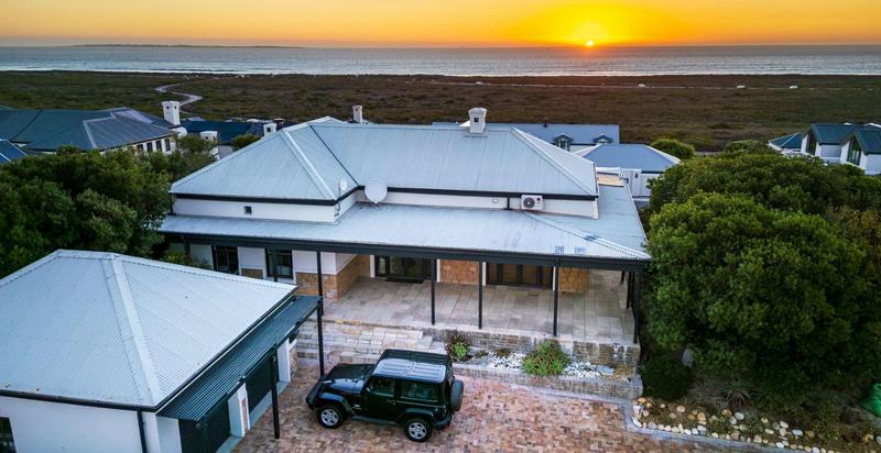 3 Bedroom Property for Sale in Atlantic Beach Golf Estate Western Cape